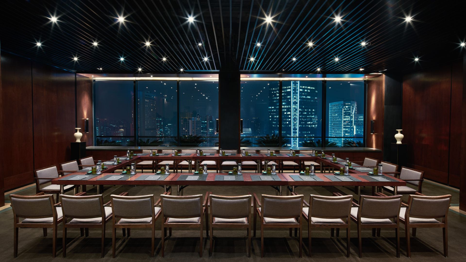 二十六楼 – 多功能会议室